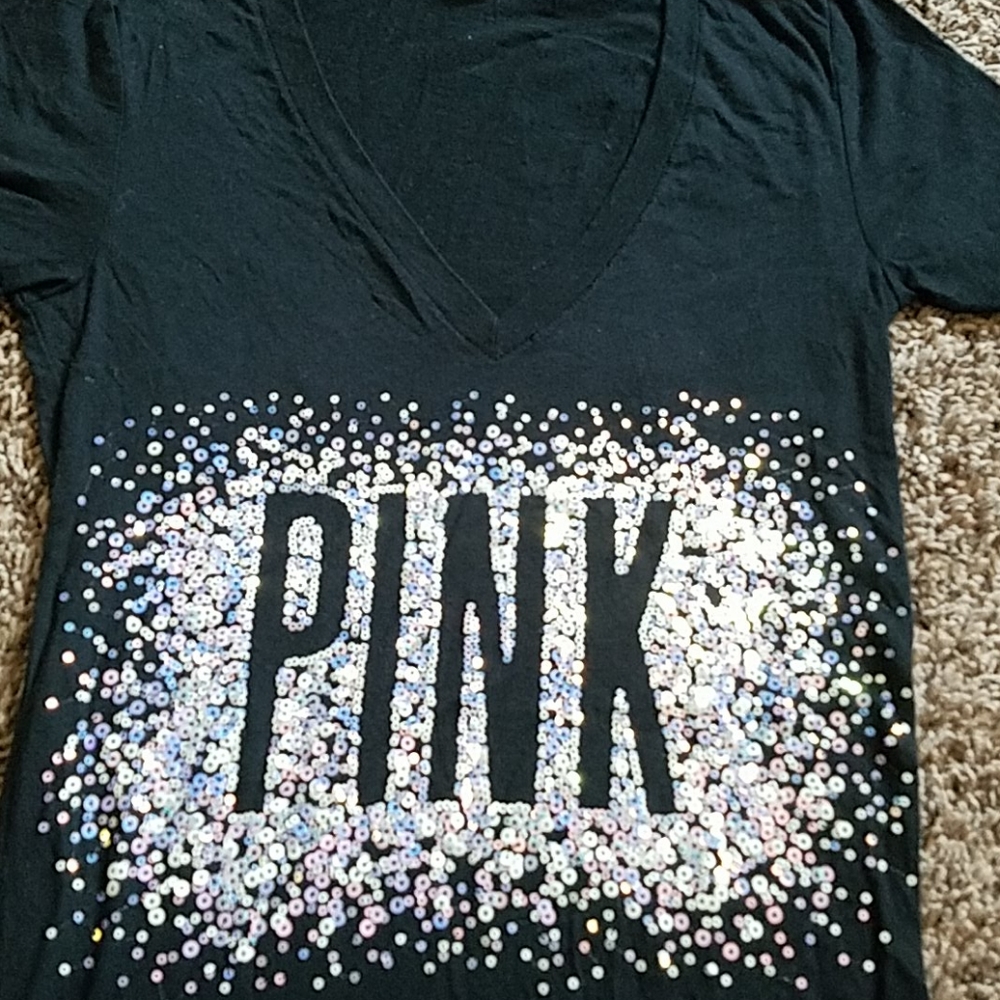 VICTORIAS SECRET PINK  TSHIRT